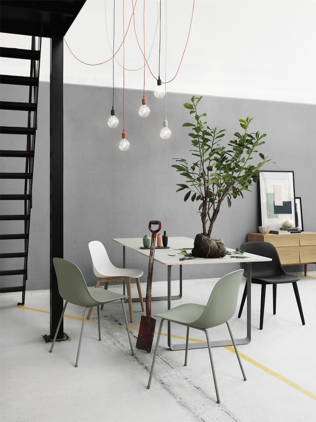 Muuto Fiber Sidechair 7070 E27